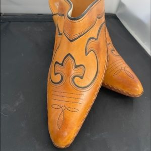 Frye Leather heeled Phoenix cowboy mules